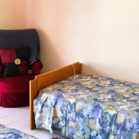 1 Bedroom Apartment Cardoso, Praceta Vitorino Nemesio Apartment *