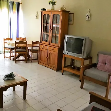1 Bedroom Apartment Cardoso, Praceta Vitorino Nemesio *