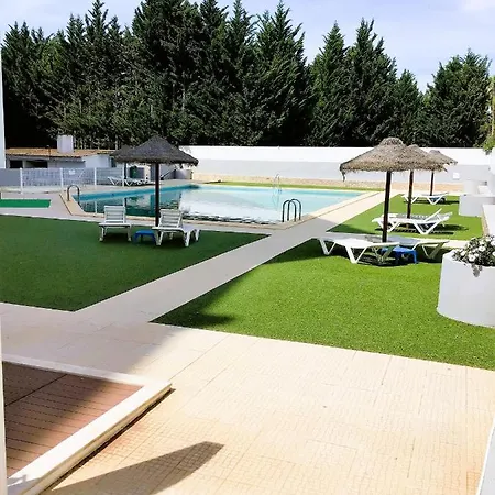 1 Bedroom Apartment Cardoso, Praceta Vitorino Nemesio * Albufeira
